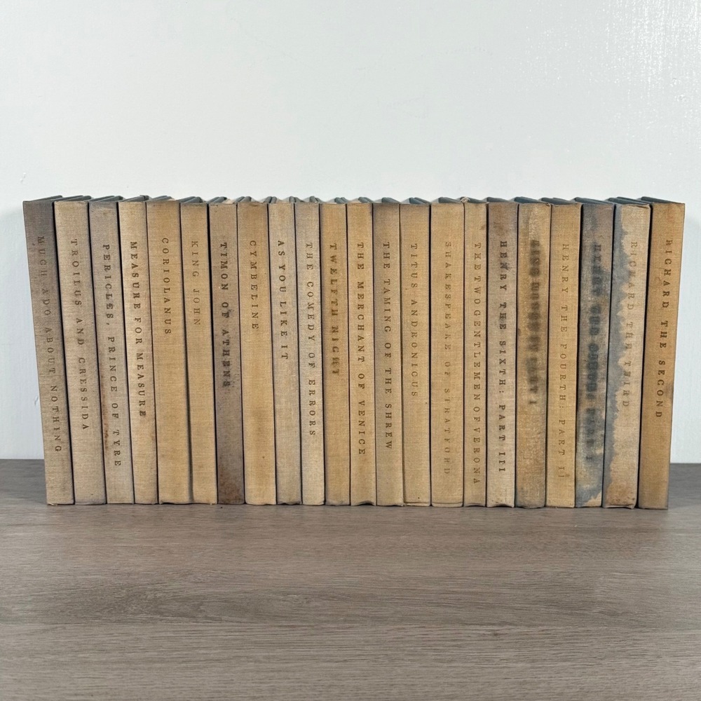 Yale Shakespeare 20 Vol Hardcover Book Set Blue Tan 1920s USA Antique